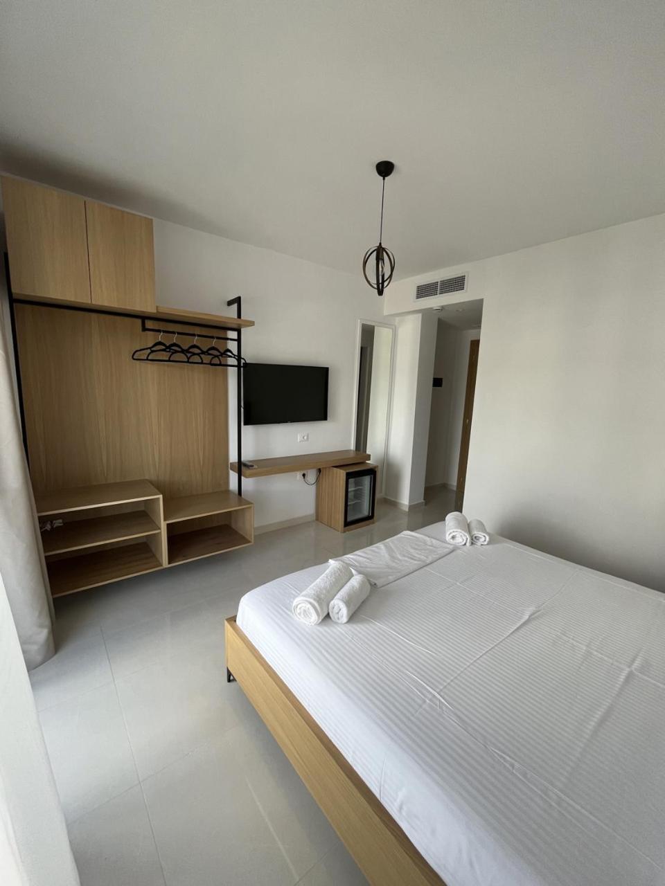 Belsar Hotel Εξαμίλιο Εξωτερικό φωτογραφία