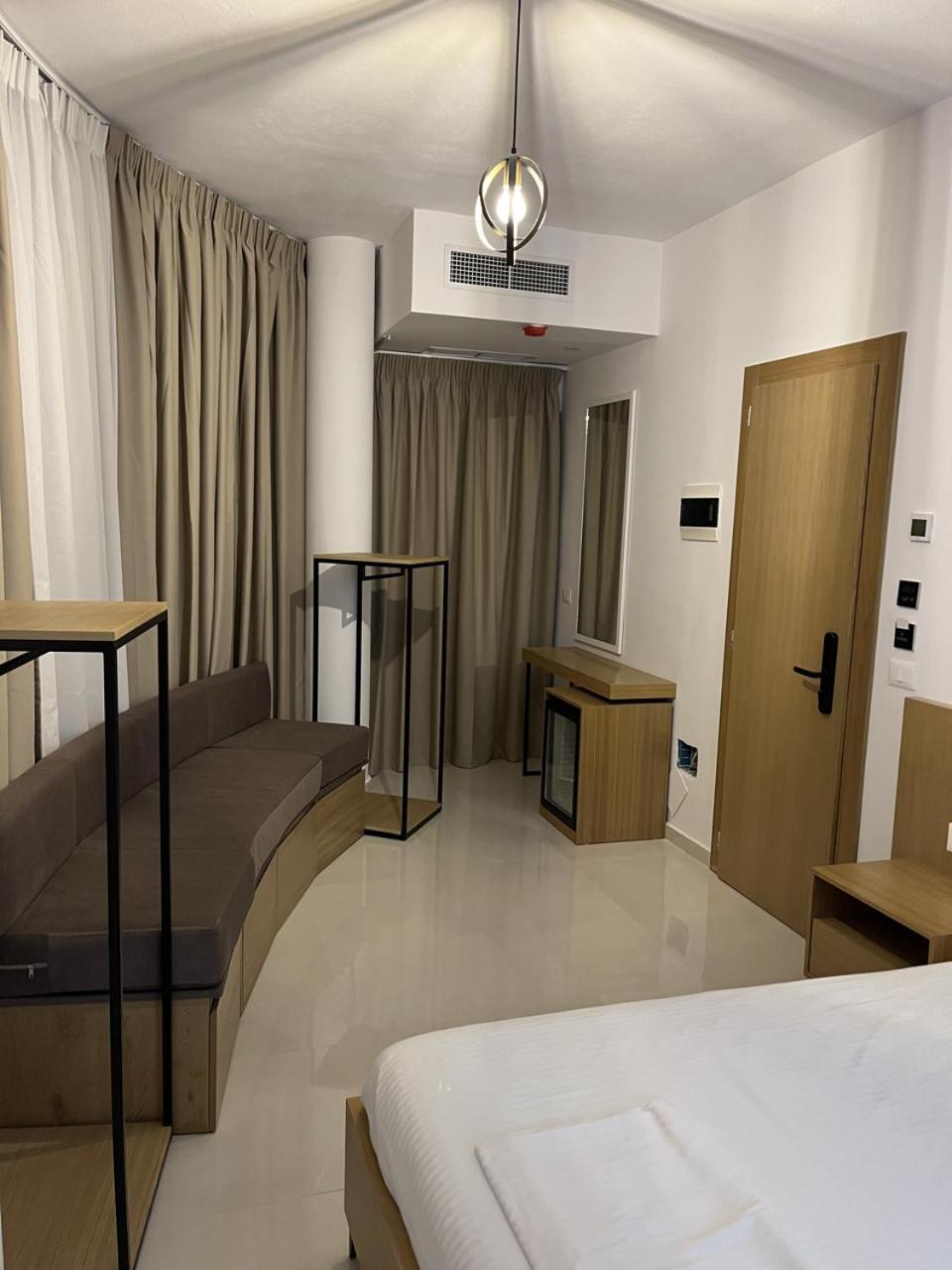 Belsar Hotel Εξαμίλιο Εξωτερικό φωτογραφία